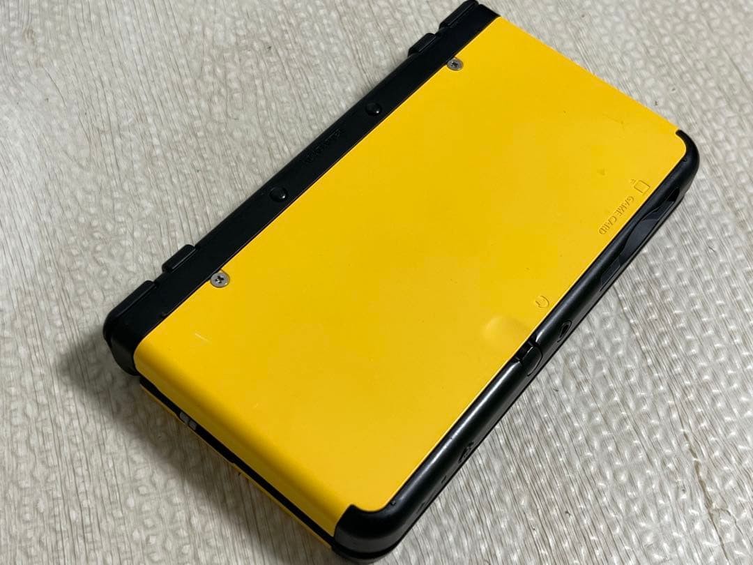 New Nintendo 3DS Black Console Style Japanese Ver Yellow Kisekae face Plate Set