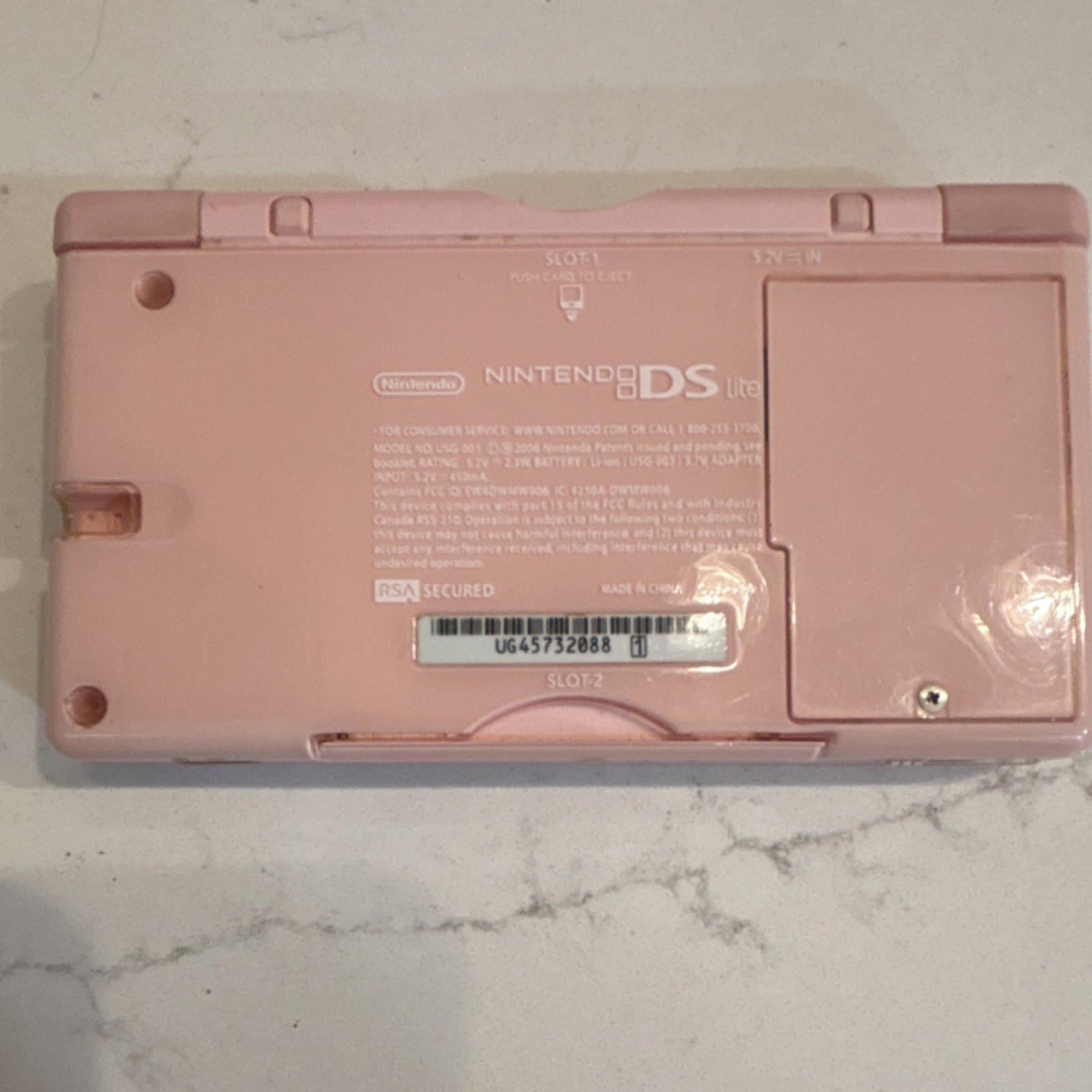 Nintendo DS Lite USG-001 Pink Handheld Console 2006 Headphone Jack and charger