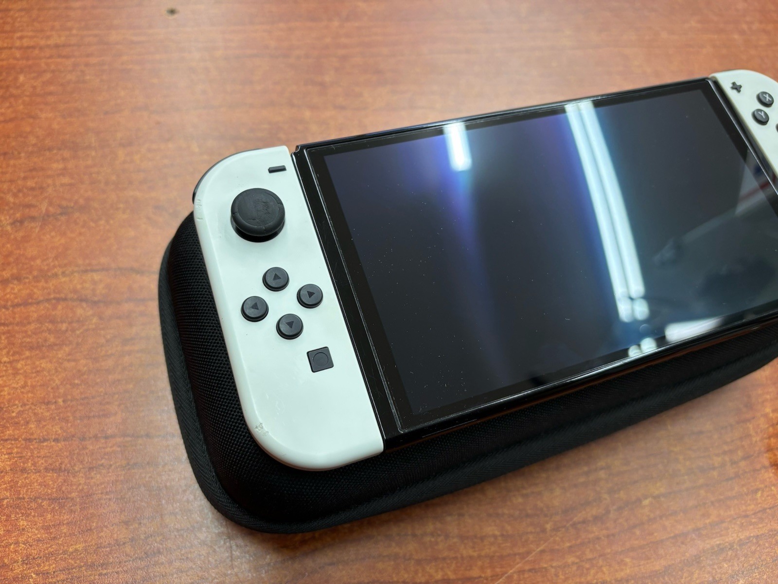 Nintendo Switch OLED – 64GB – White – 256GB microSD – Great Condition