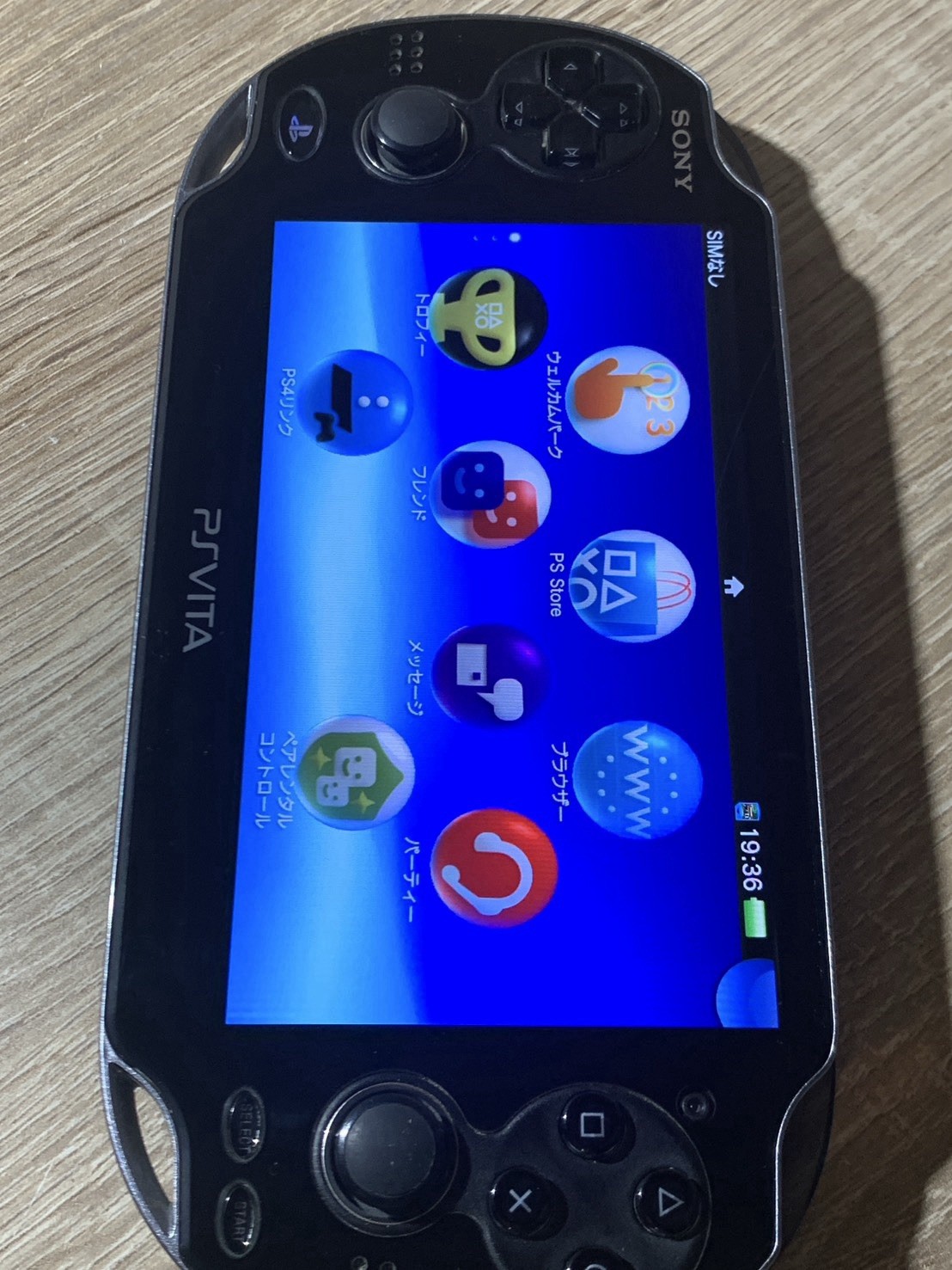 1234 PlayStation PS Vita PCH-1100 Crystal Black Normal TESTED