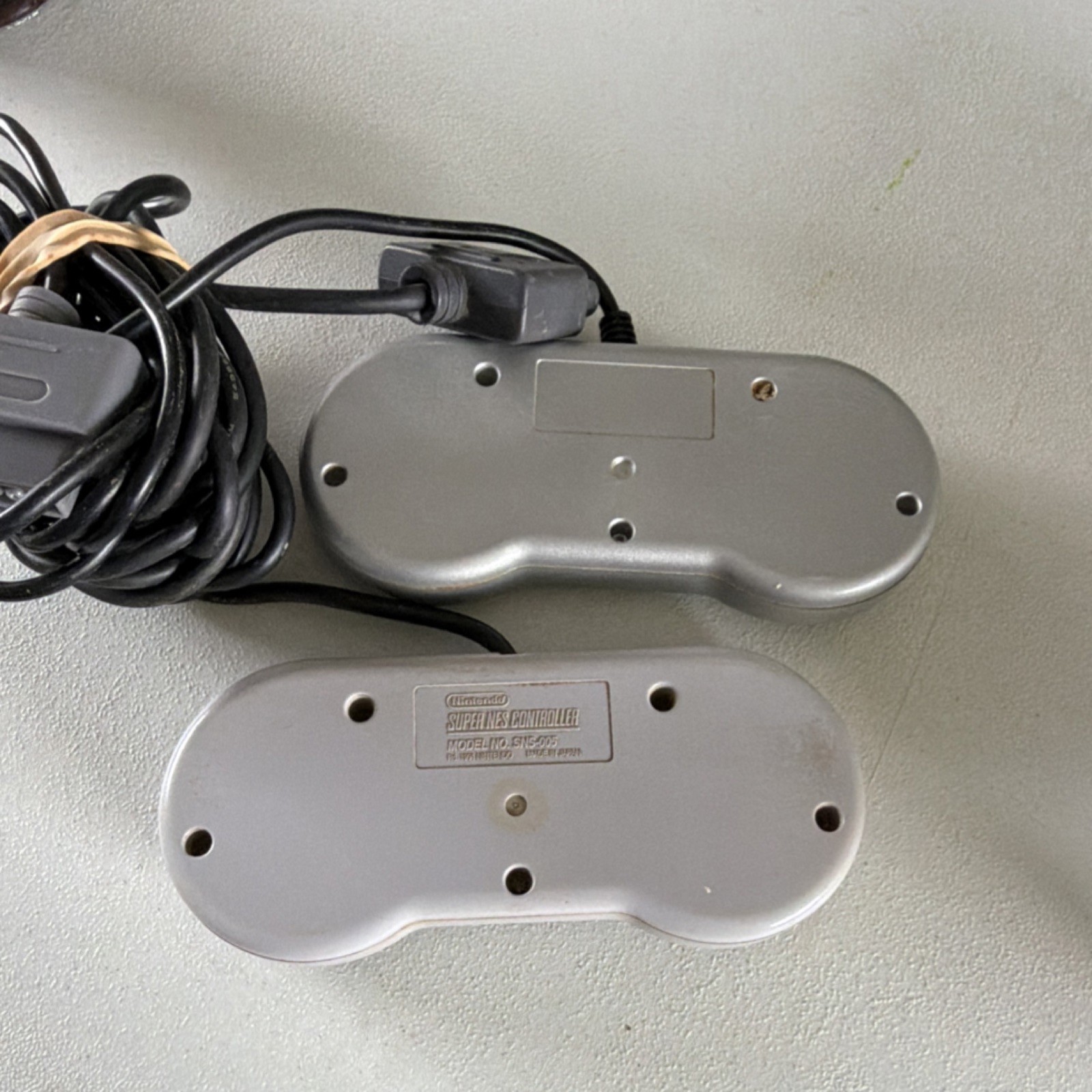 Retro-Bit Super Retro Trio 3 Console Silver Black SNES NES Genesis Compatible