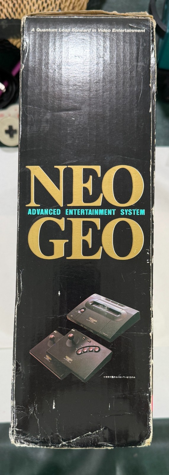 Japanese SNK Neo Geo AES Console + Box + 2 Controllers + OEM Power, AV Cables