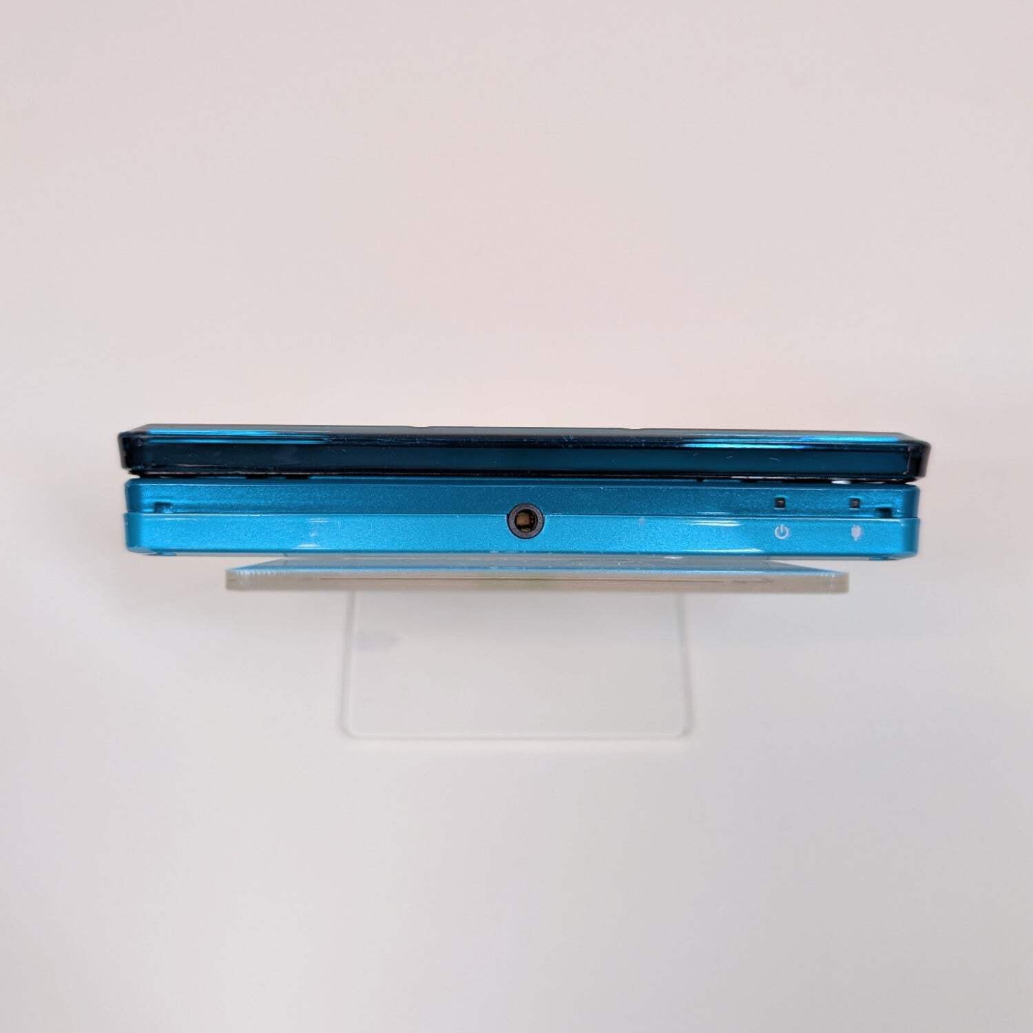 Nintendo 3DS Handheld System Aqua Blue CTR-001