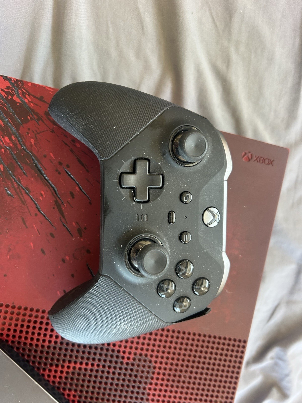 Xbox One S Gears of War 4 Edition 2TB Crimson Console