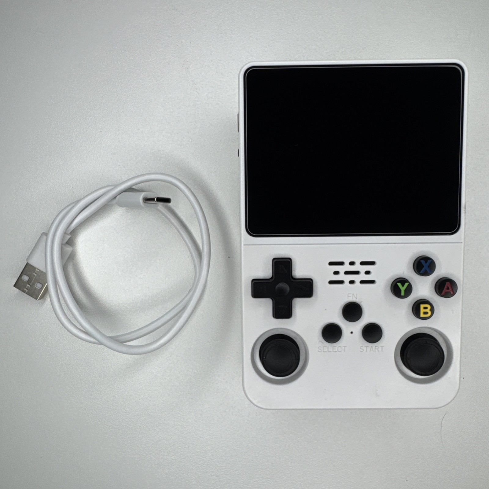 R36S Retro Handheld Game Console 64GB 3500+ Games Portable Gaming System