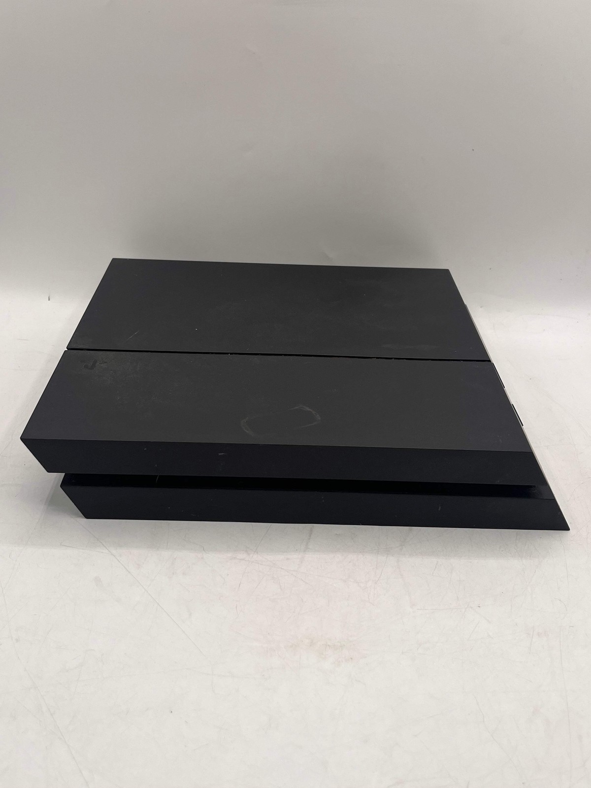 Sony PlayStation 4 CUH-1215A 500GB Black Video Game Console