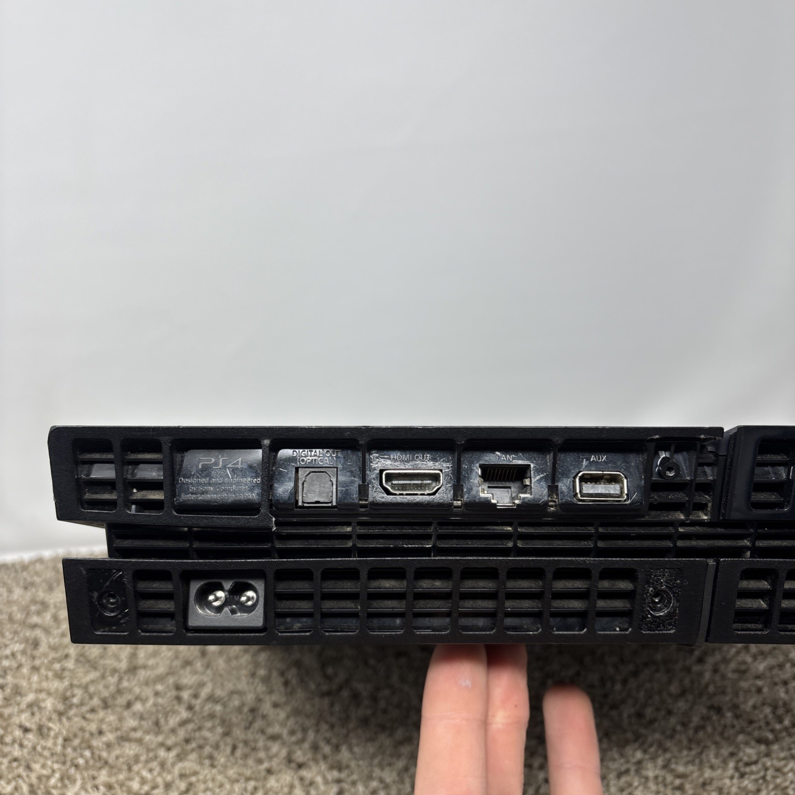 Sony PlayStation 4 CUH-1001A 500GB PS4 Black Console Only – For Parts or Repair