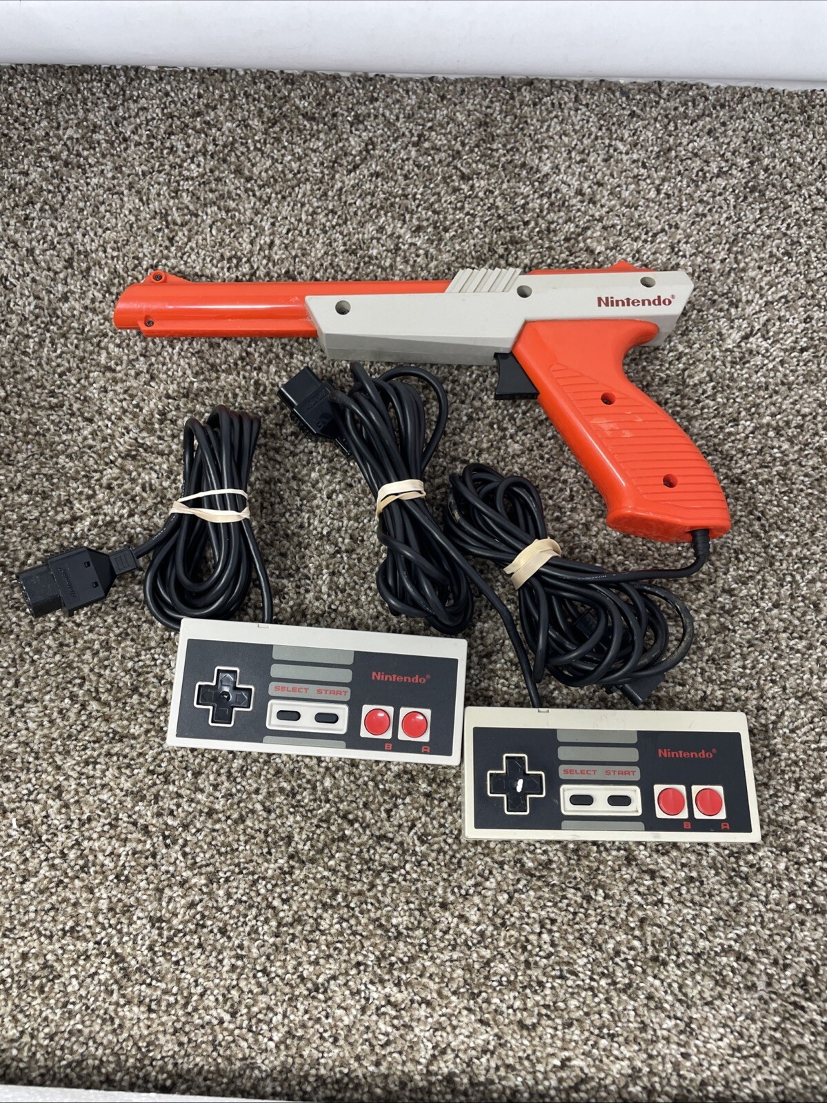 Nintendo Entertainment System Action Set NES Complete CIB Console Tested