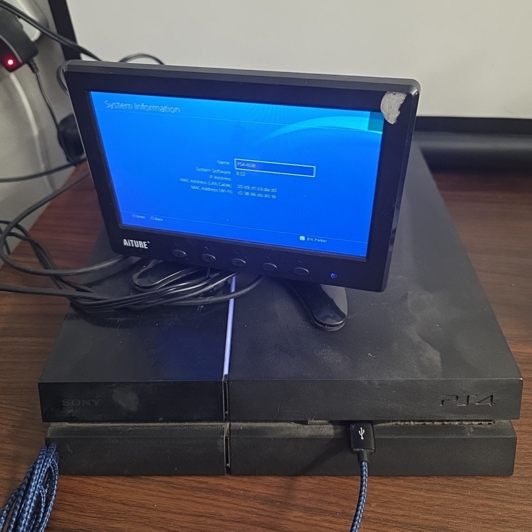Sony PlayStation 4 Slim 500GB Cuh-1115a Console Only No Cords No Remote 8.52