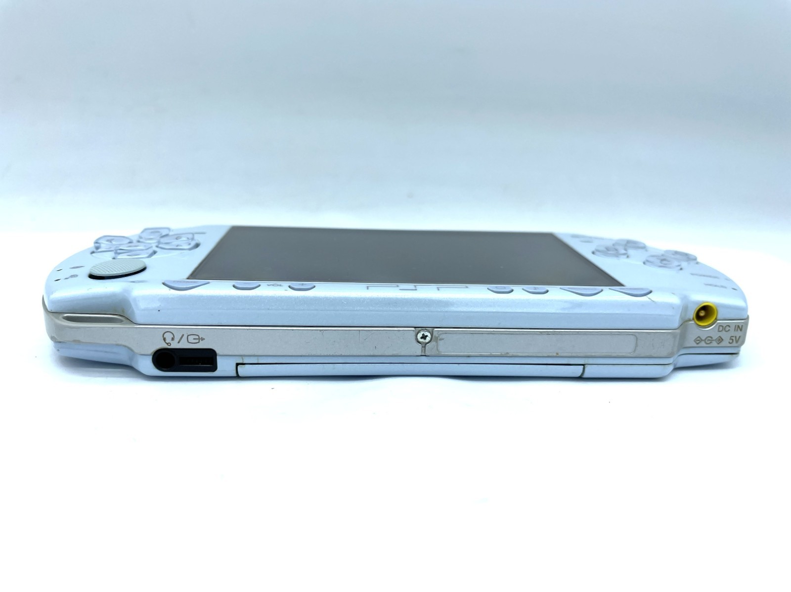 SONY PSP-2000 Console Felicia Blue Charger & New Battery & Memory Stick Tested