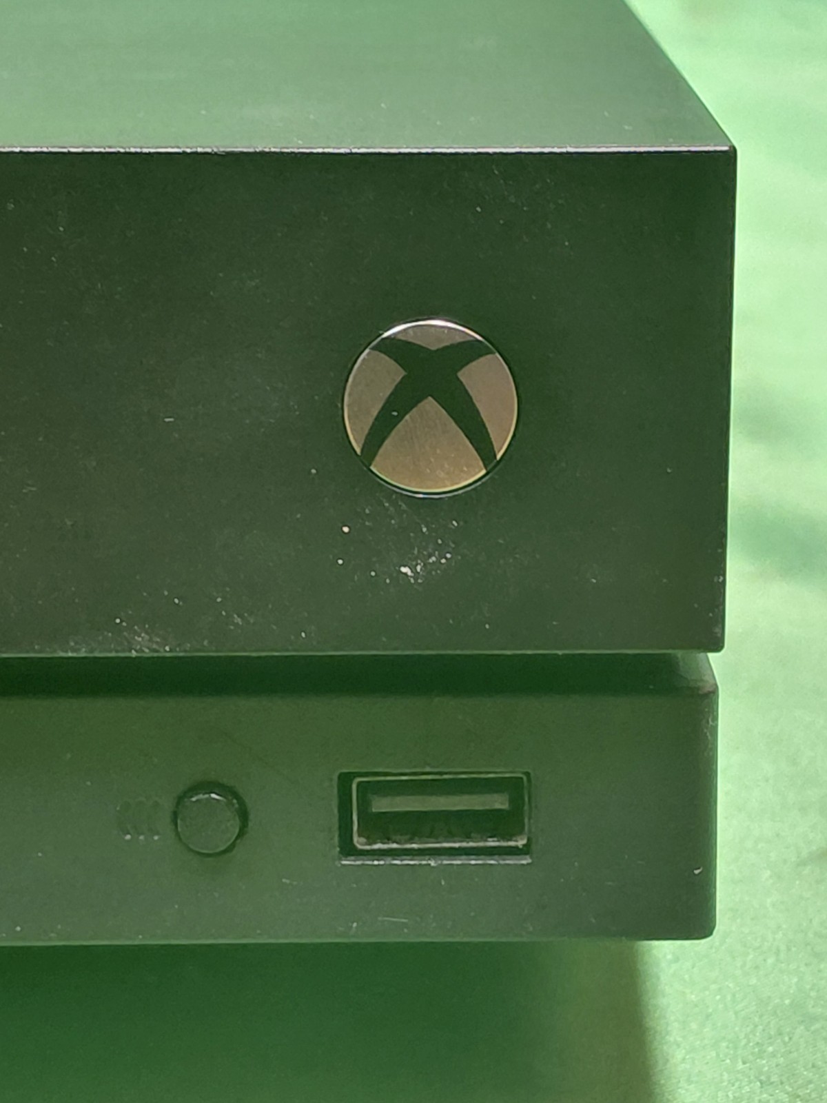 Microsoft Xbox One X 1TB Console Model 1787 Bundle w/ Controller & Game Tested