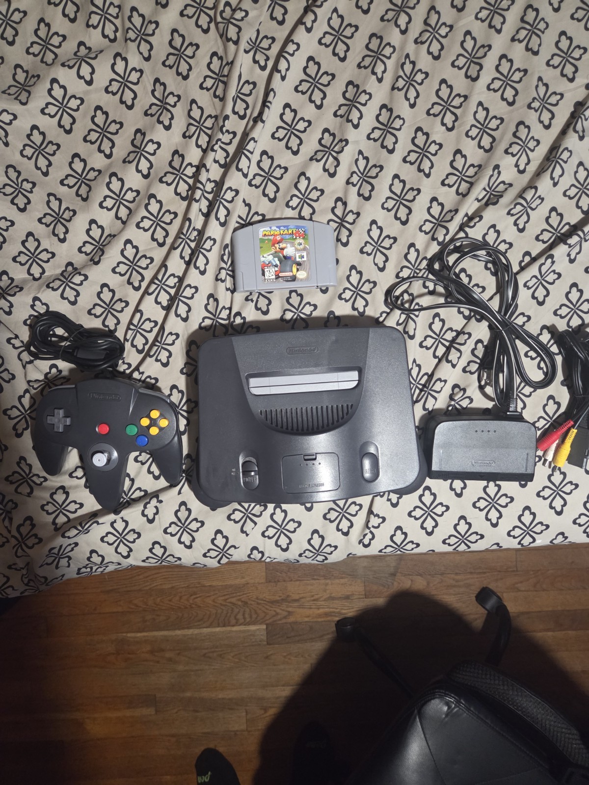Nintendo 64 N64 Console 1 Controllers 1 Game W/ Jumper Pack Working