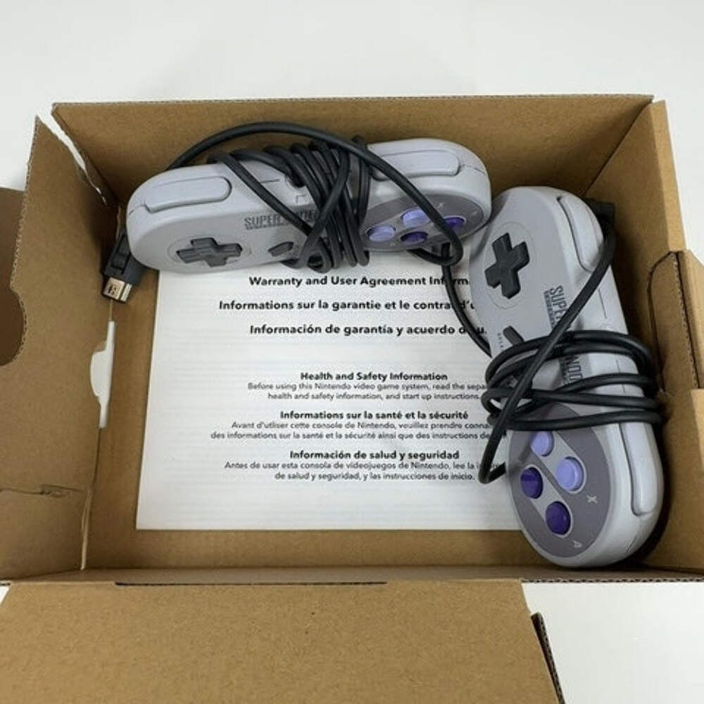 Super Nintendo NES Classic Edition Console Gaming System CLV-001 Gray
