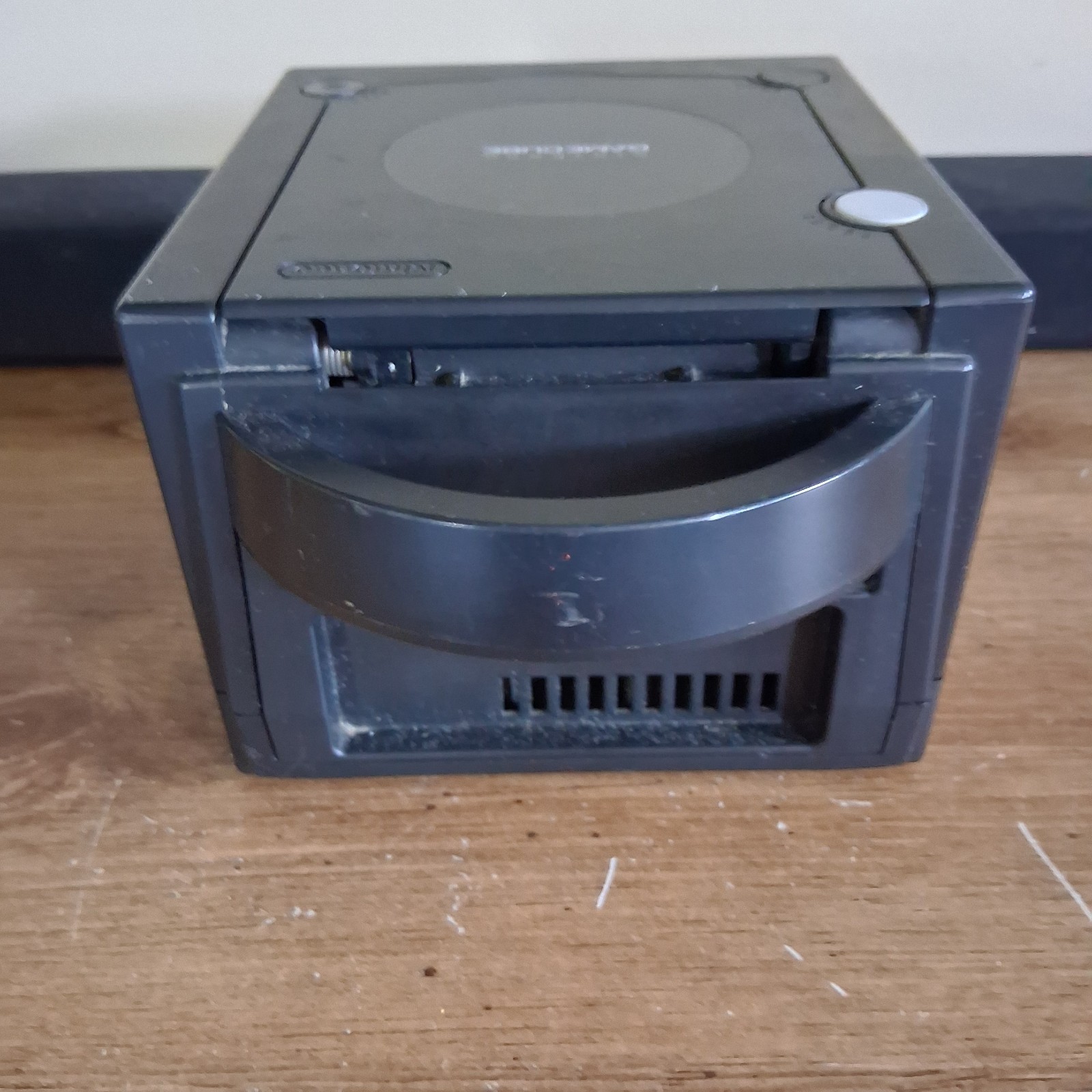 Lot of 2 Broken Nintendo GameCube Consoles DOL-101 Parts Repair Silver/ Black