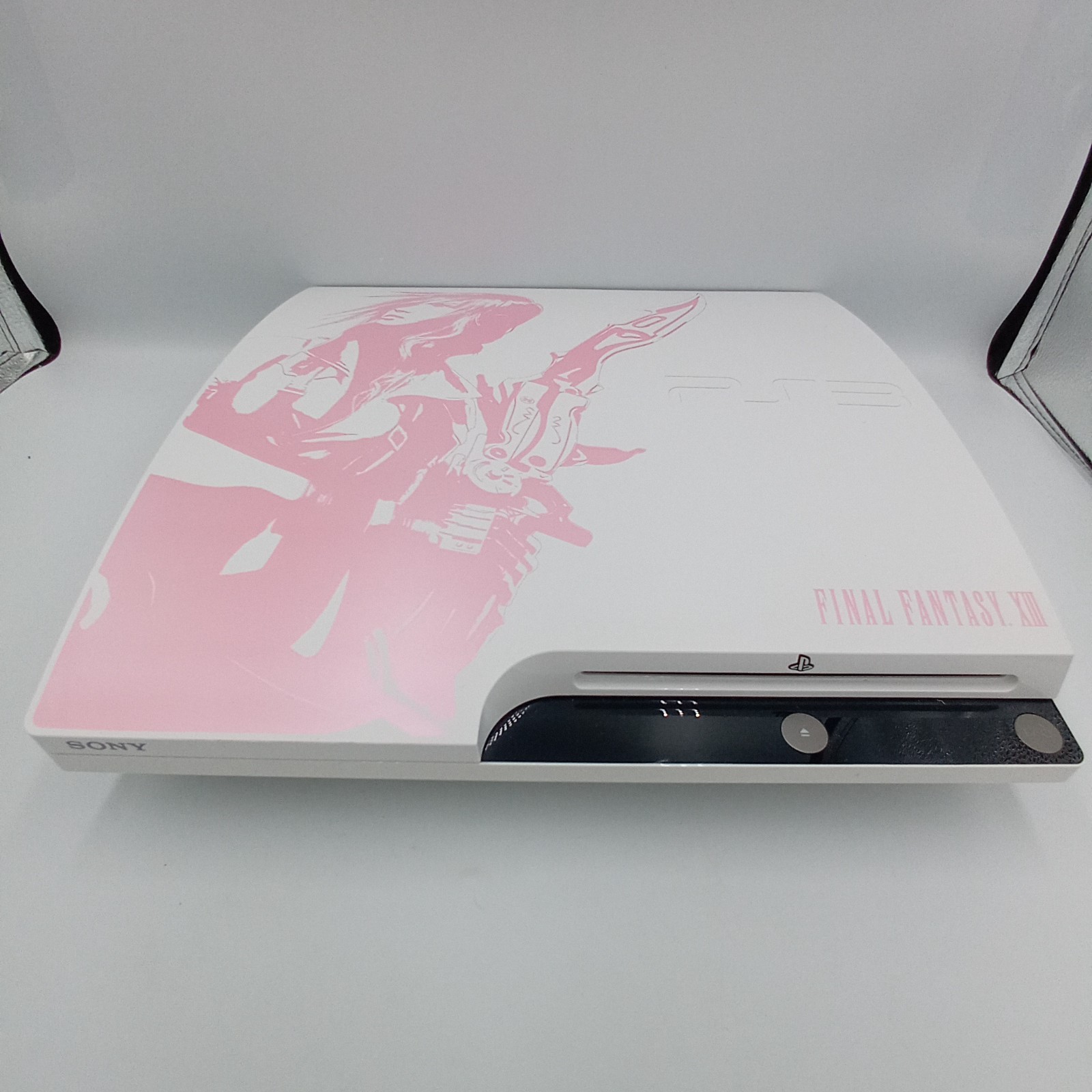PlayStation 3 250GB Final Fantasy XIII Lightning Edition CECH-2000B PS3 Japanese