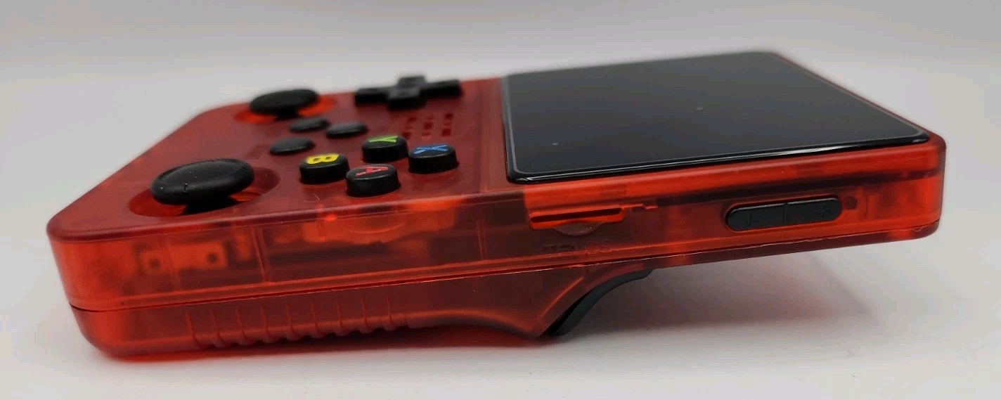 RK3326 Quad Core ARM 64bit Cortex-A35 CPU up to 1.5GHz Game Console Red R36S