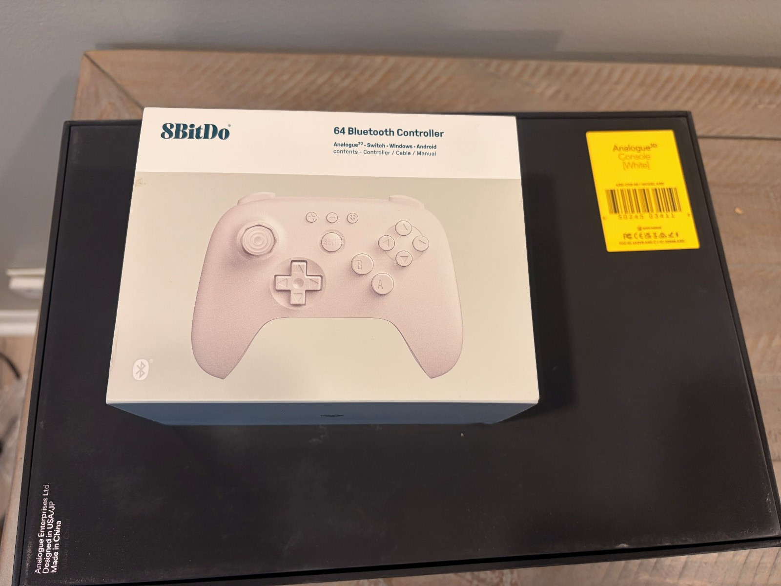 Analogue 3D Console Nintendo 64 White w/ new White 8BitDo Controller N64