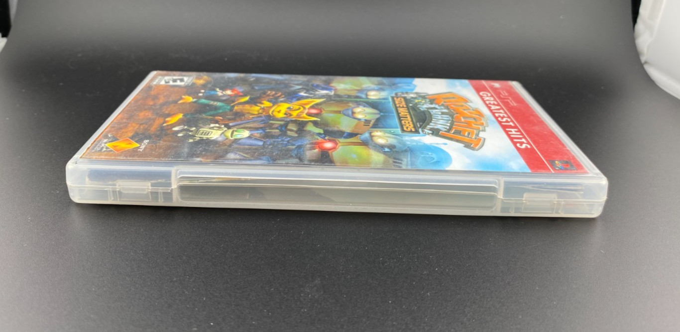 Sony PlayStation Portable PSP Handheld Console (PSP-3001) Ratchet & Clank in Box