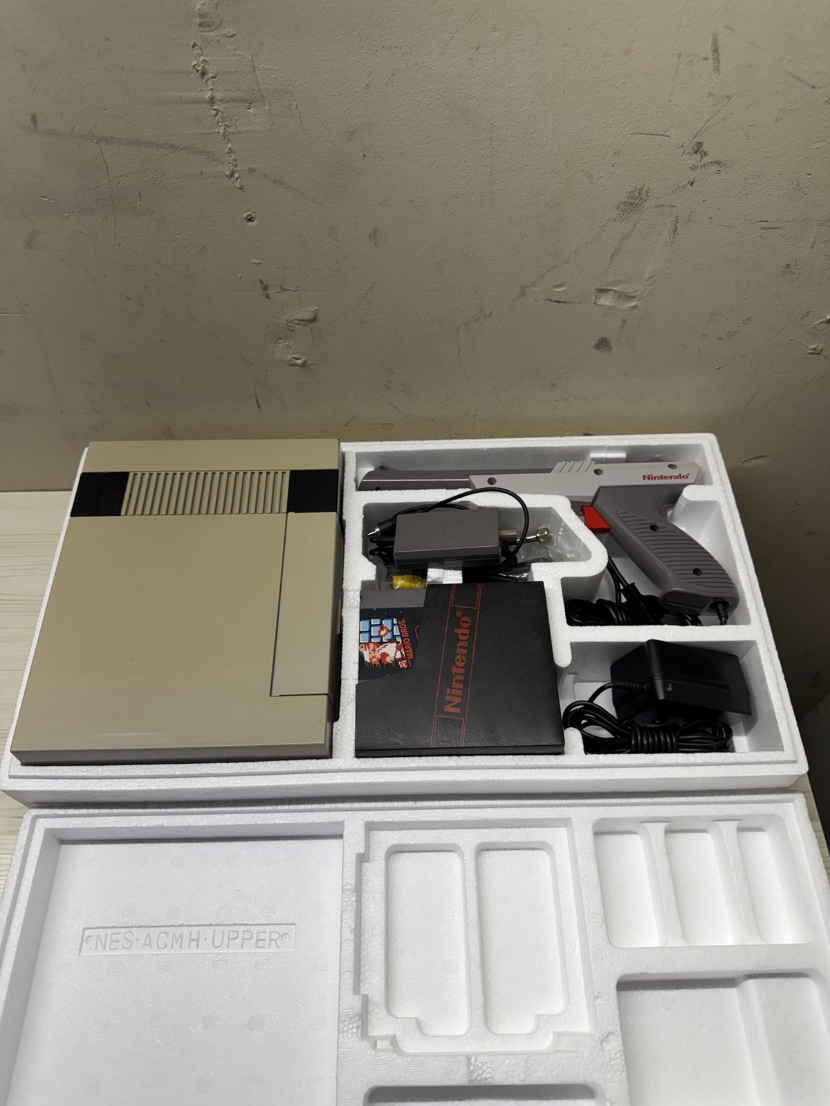 Nintendo NES Action Set Console With Box No Manuals