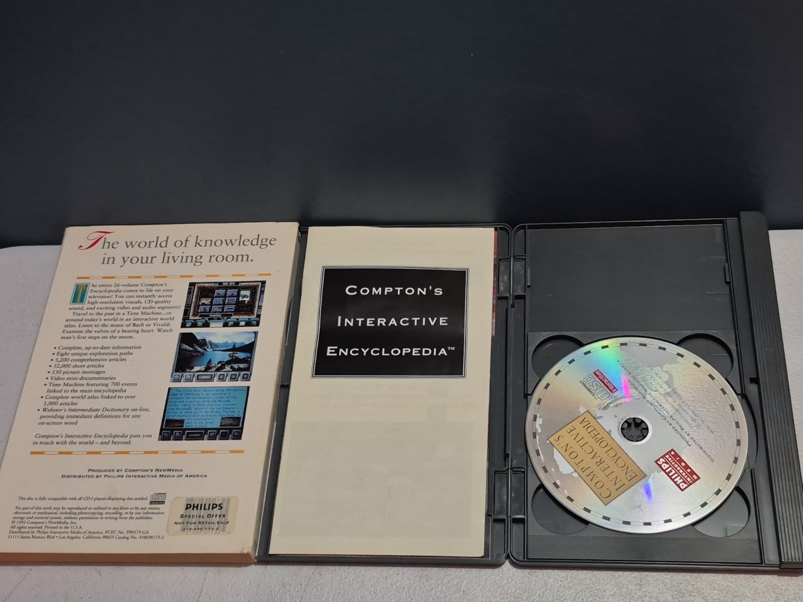 Philips CD-i 220 Video Game Console w/Controller & 4 Games – Tested *READ