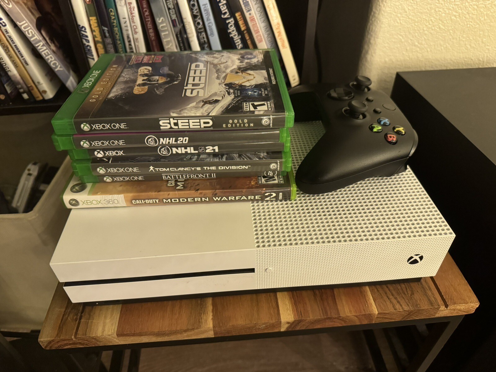 Xbox One S 1TB Console – White With Games