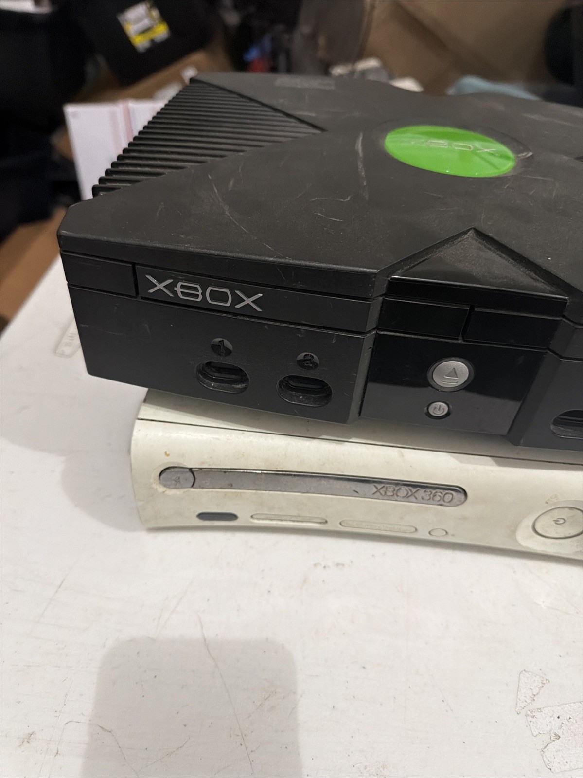 Lot of 2 Microsoft Xbox & Xbox 360 Consoles For Repair Parts AS-IS READ