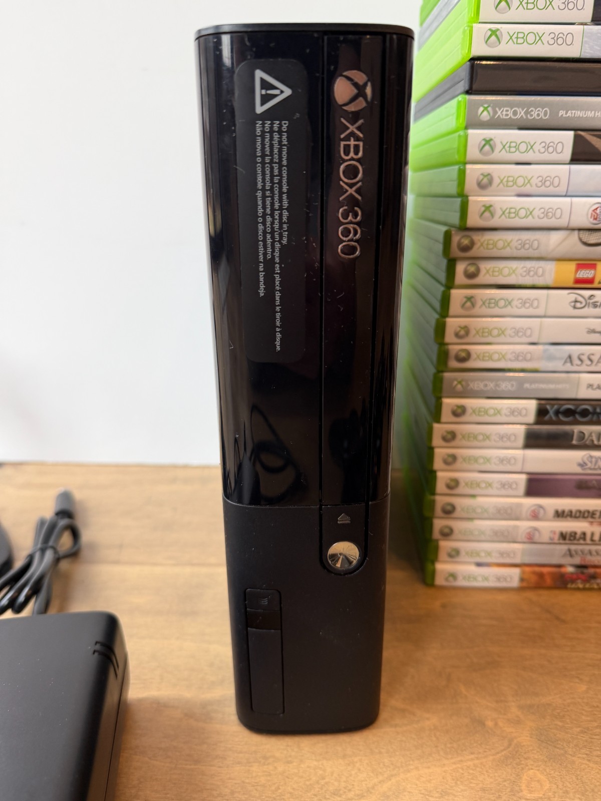 Xbox 360 E Console 250GB Bundle, Kinect, 5 Controllers, Power, 37 Games TESTED