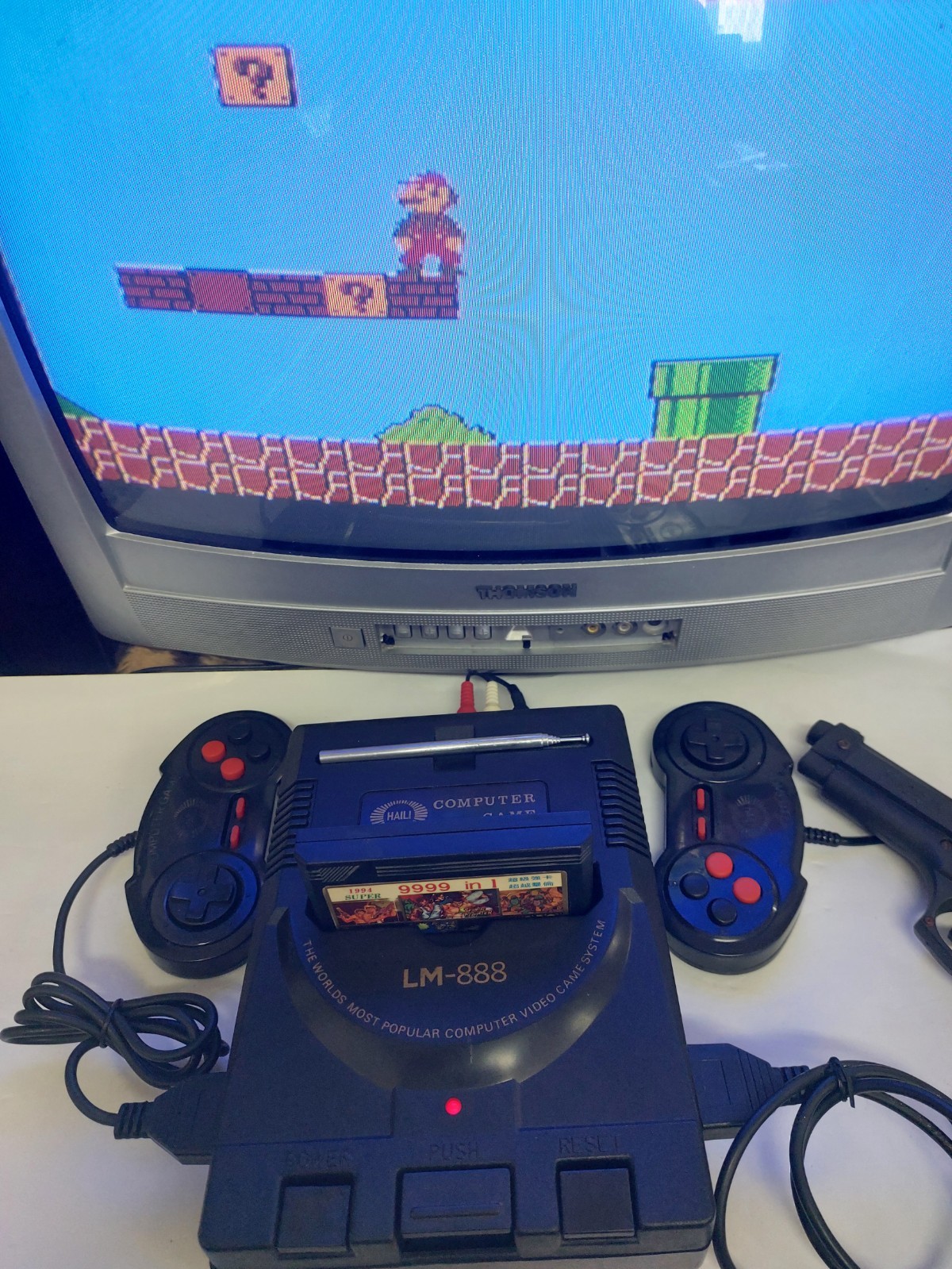 Haili LM-888 video game console from 90’s good condition full kit box games