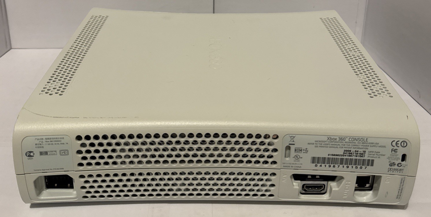 Xbox 360 White Console w 215 MB Internal Memory Deep Cleaned Tested Read
