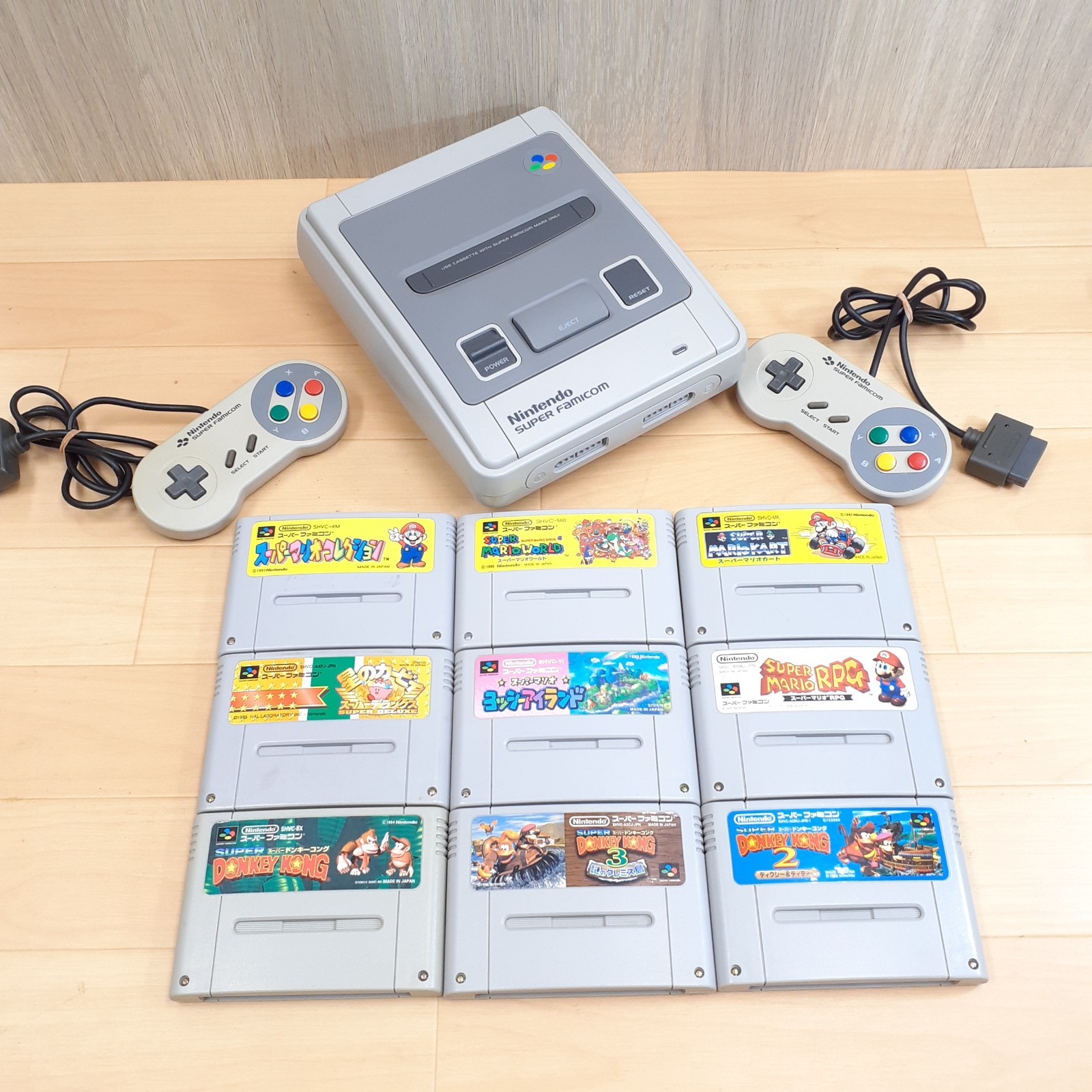 Nintendo Super Famicom Console bundle with 9 Games S. Mario SNES Japan SHVC-001