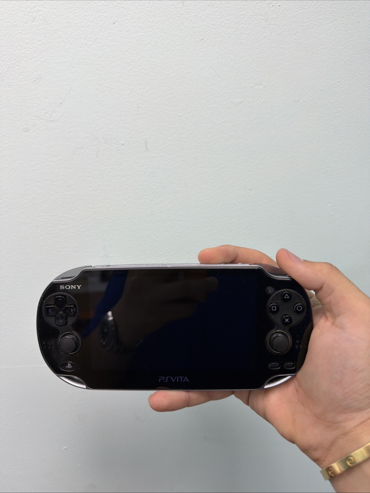 Sony PS Vita PCH-1001 Black Console with Charger & Case
