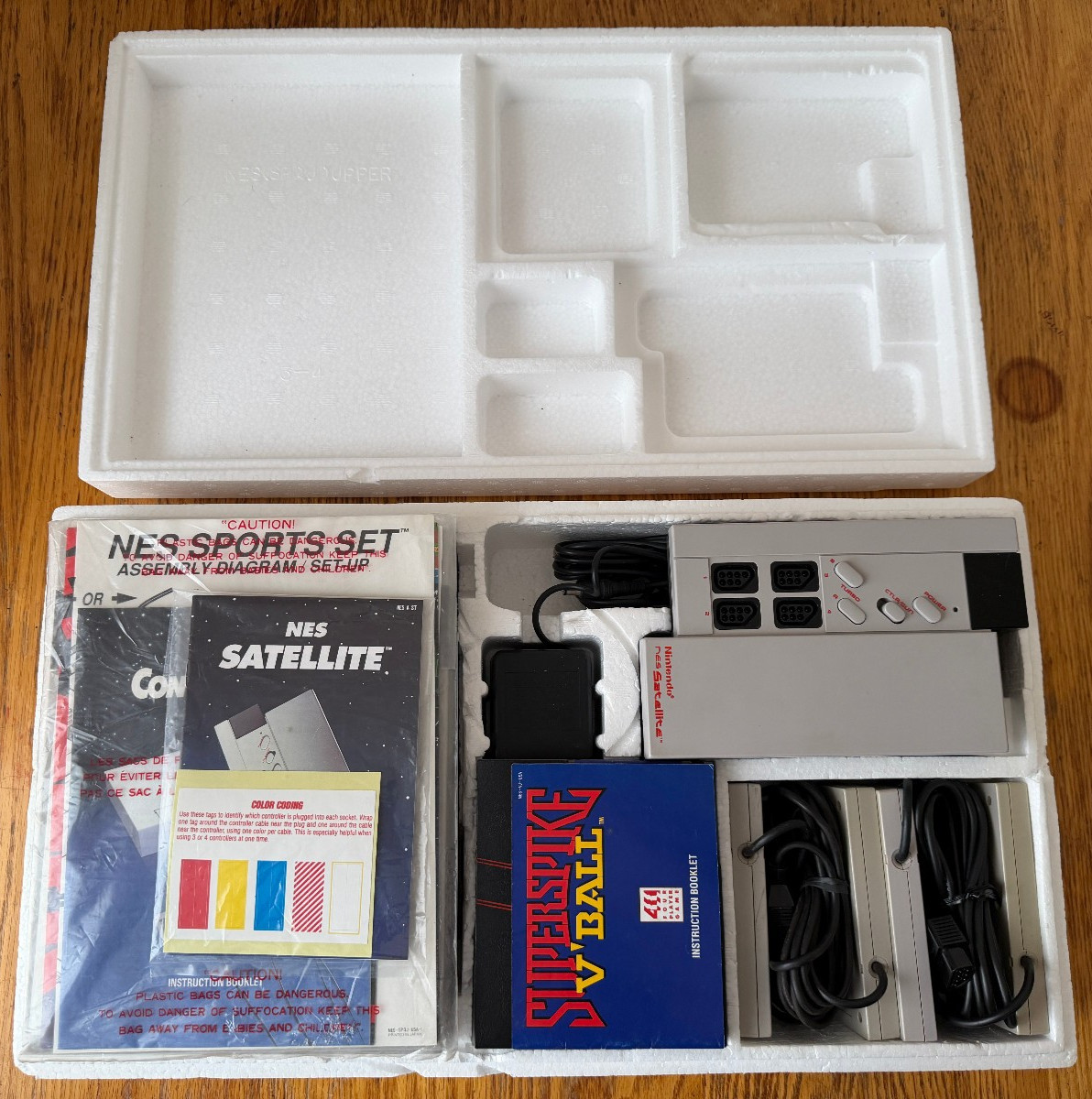 NES Sports Set complete in box nintendo satellite with original 6 batteries MINT