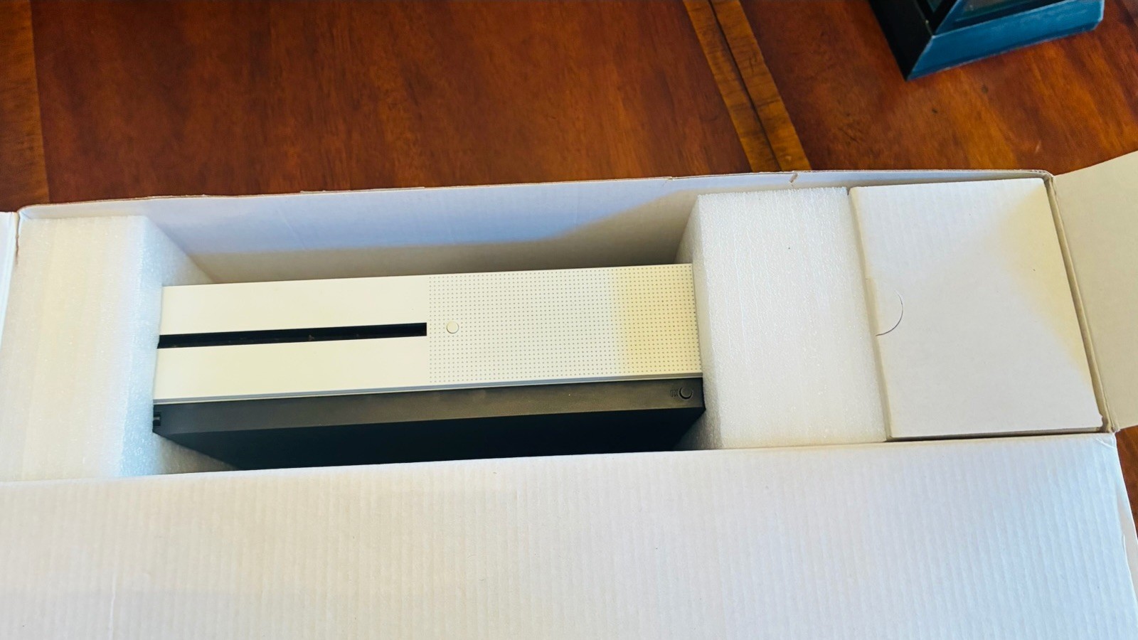 Microsoft Xbox One S 1TB Console – White Controller Not Included