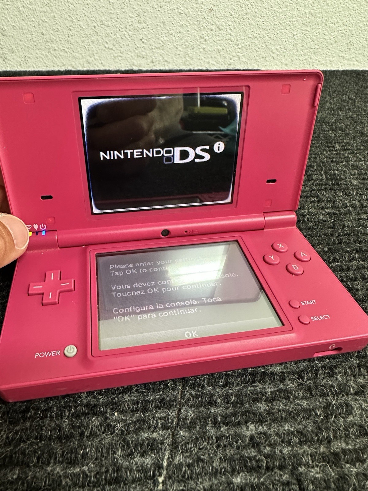 Nintendo DSi Console Pink Japan Model TWL-001(JPN) Screen Damage