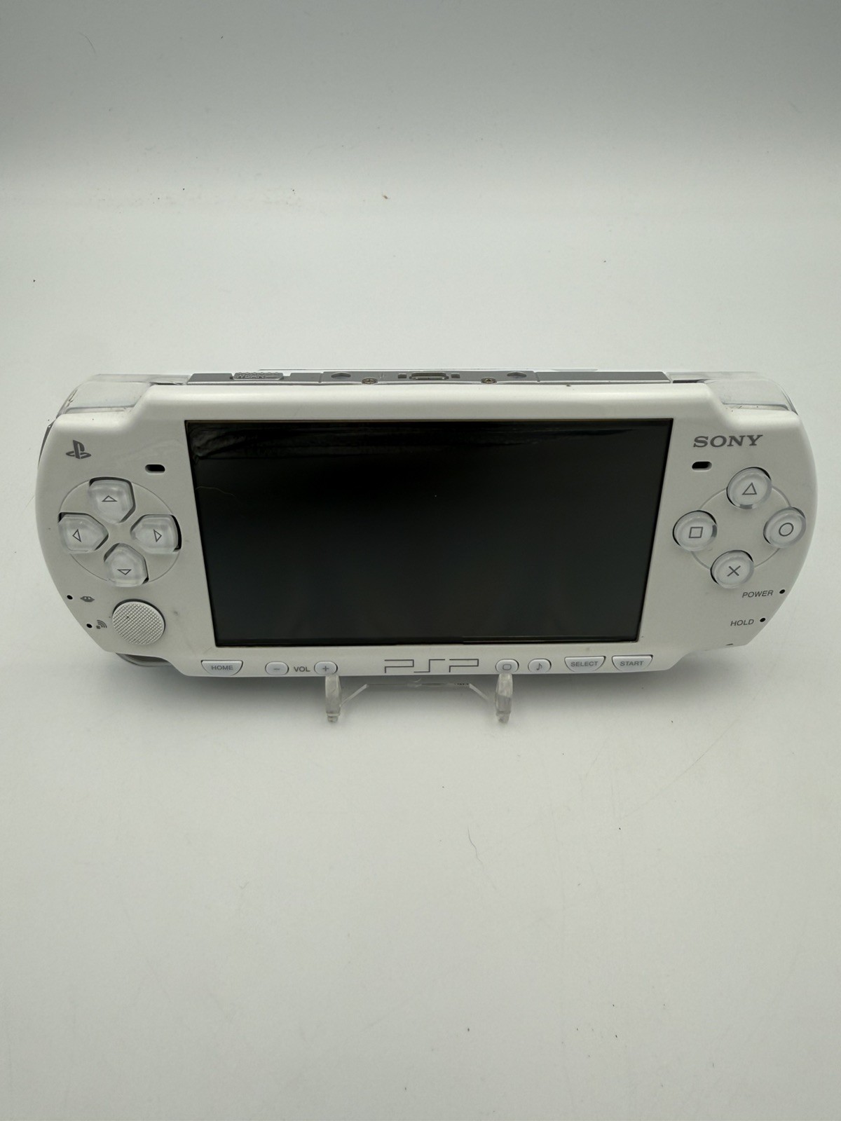 Sony PSP 2001 white Handheld Console FOR PARTS OR REPAIR (NO BATTERY) – Read