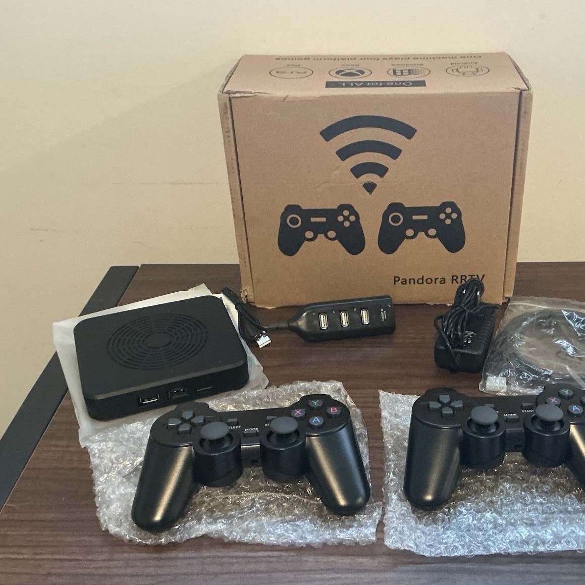 Pandora RRTV Android Console 1080p Wi-Fi HDMI/USB w/ 2 Controllers