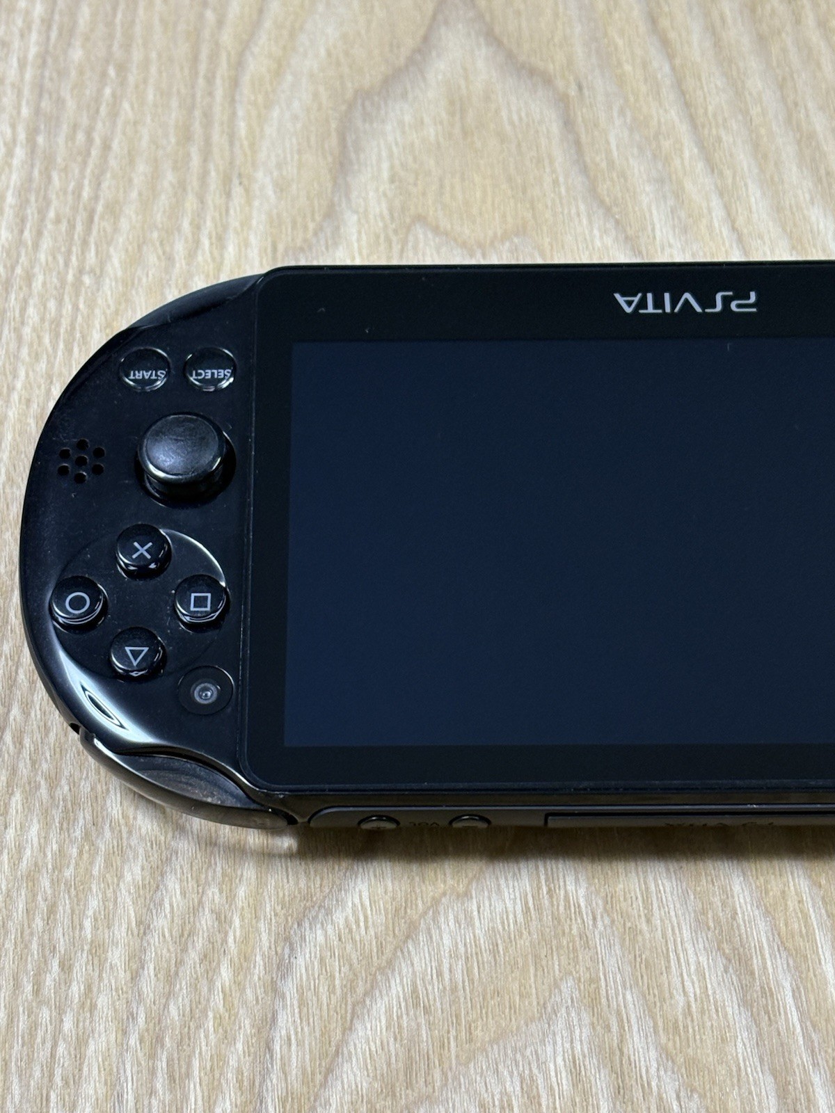 PS Vita PCH-2000 Black Console Boxed 16GB Memory Card Sony Japan
