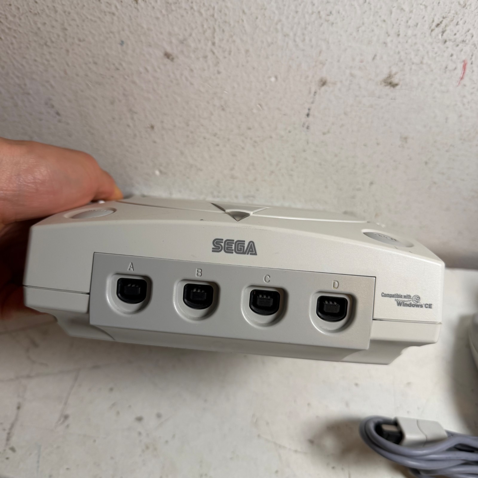 Sega Dreamcast HKT-3020 White Home Video Gaming Console With Controller