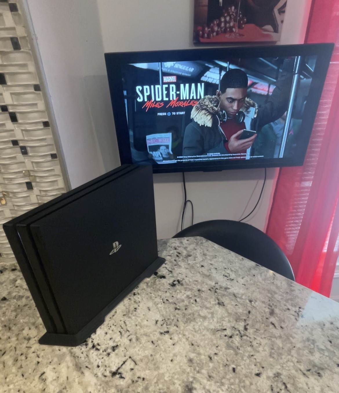 Sony PS4 Pro 1TB FW 11.50 Low Firmware Excellent Condition w/ Games