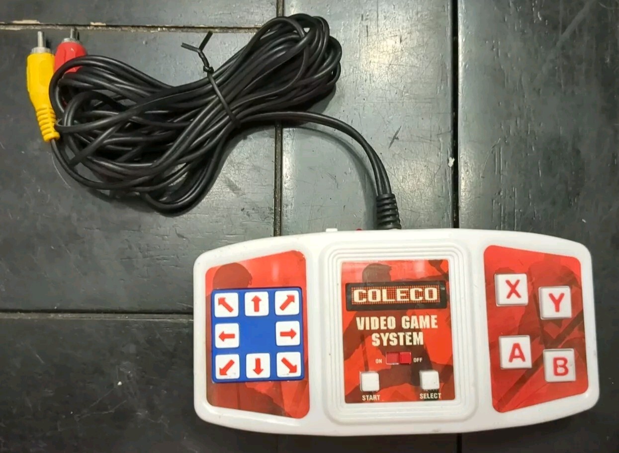2005 Coleco Video Game System 6 Built-In Games and Manual Plug and Play RCA Jack