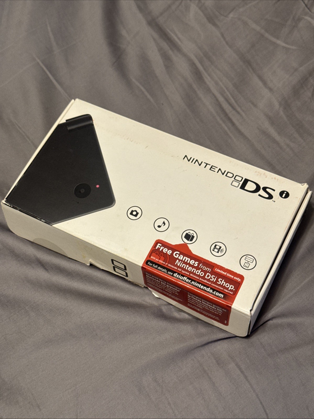 Nintendo DSi Black Handheld Console System Original Box