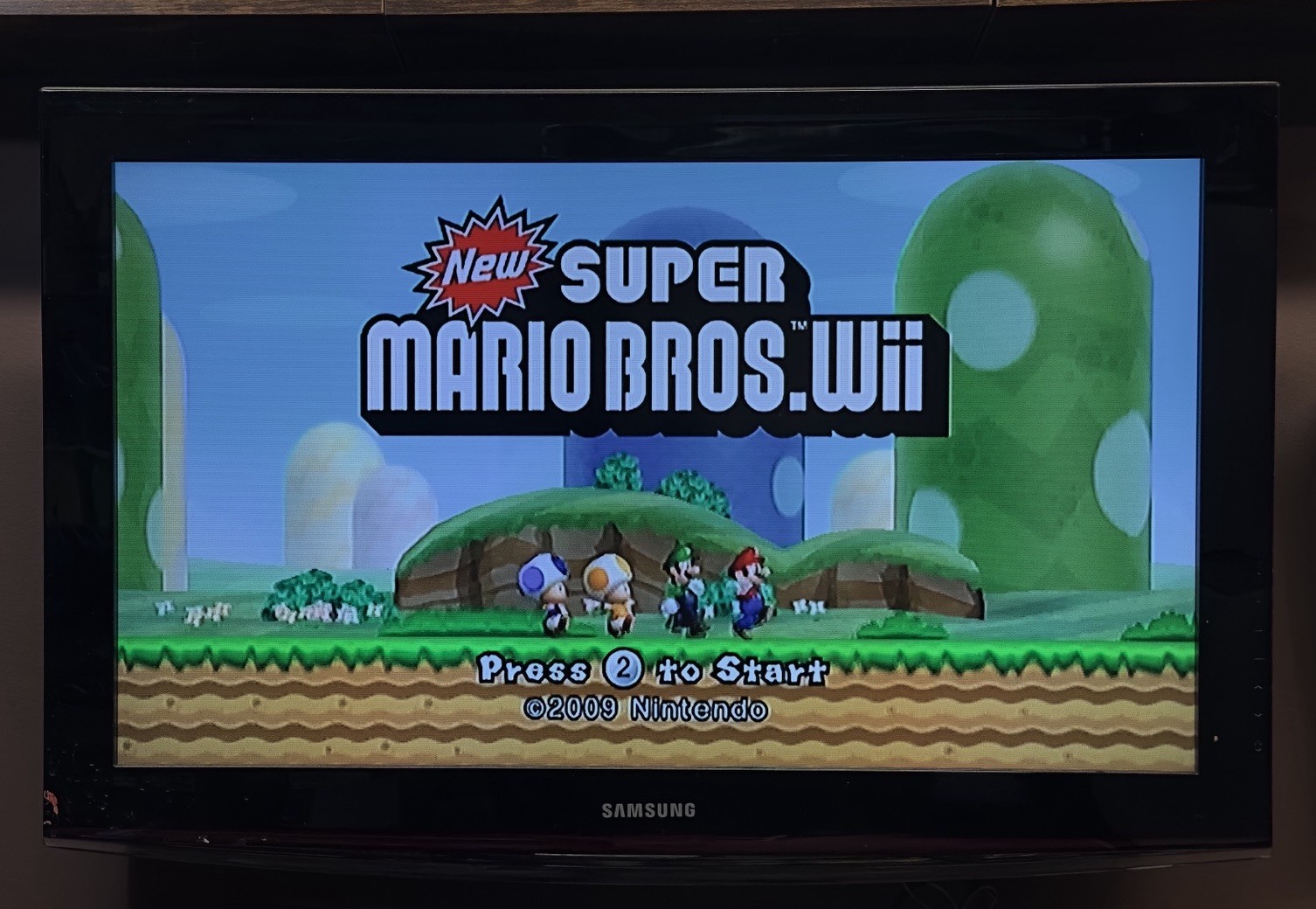 Nintendo Wii RVL-001 Console Bundle TESTED Controllers Super Mario Bros Manuals