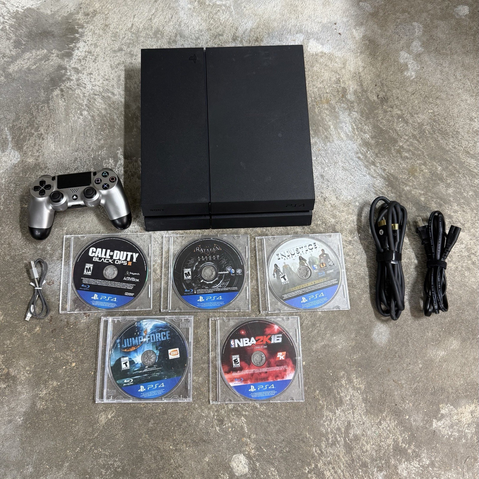 Sony Playstation 4 CUH-1215A 500GB Console Bundle & Games DISC ERROR READ