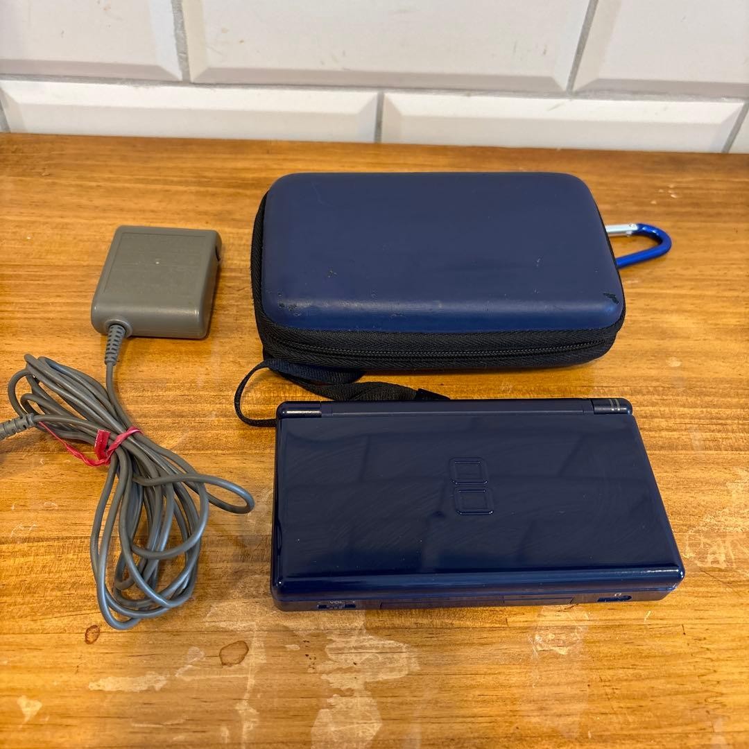 Nintendo DS Lite Navy Console Tested Working Case Included Charger Box Manual