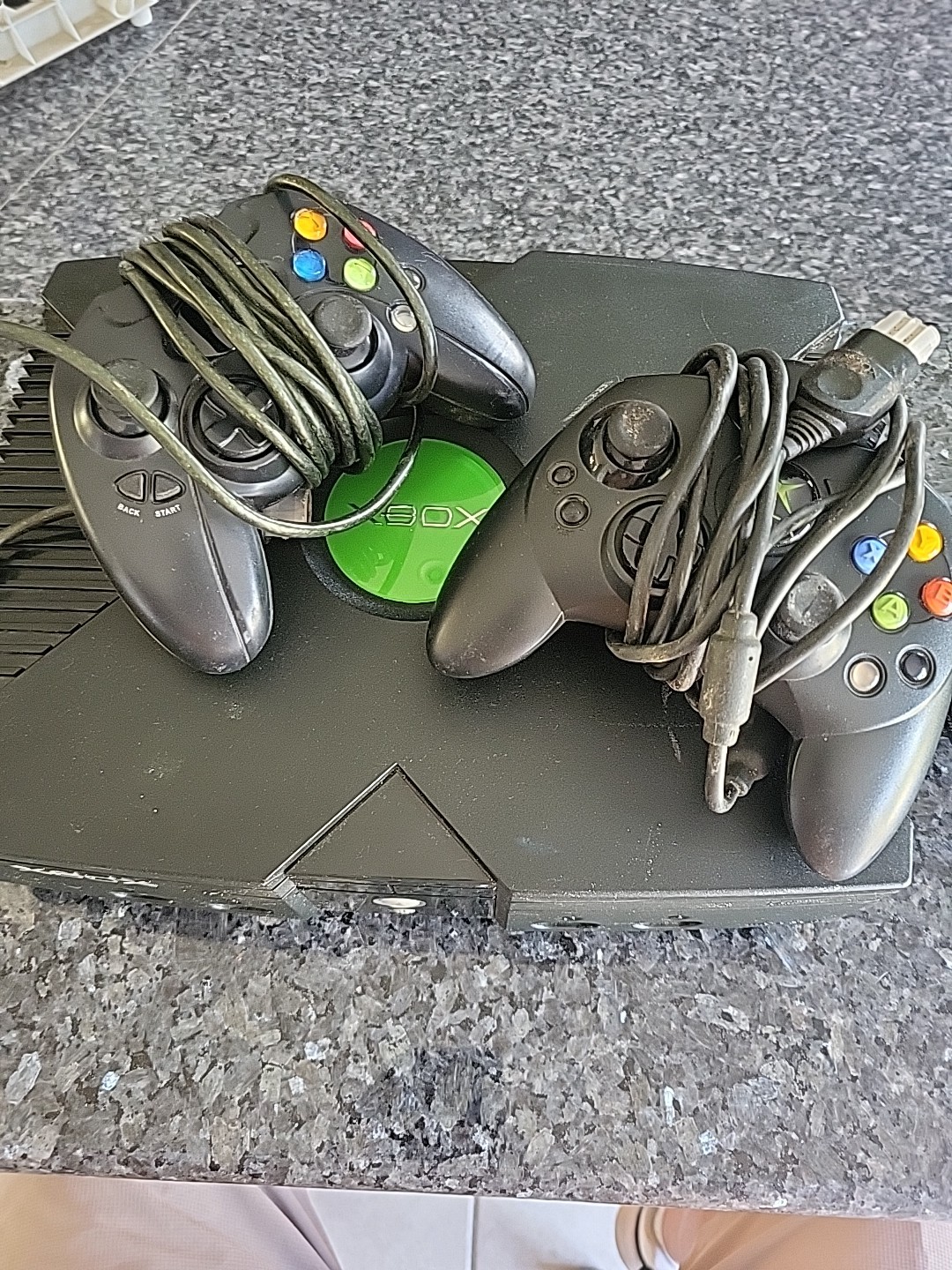 Original Microsoft Xbox Console – Black With 2 Remotes In Working Order