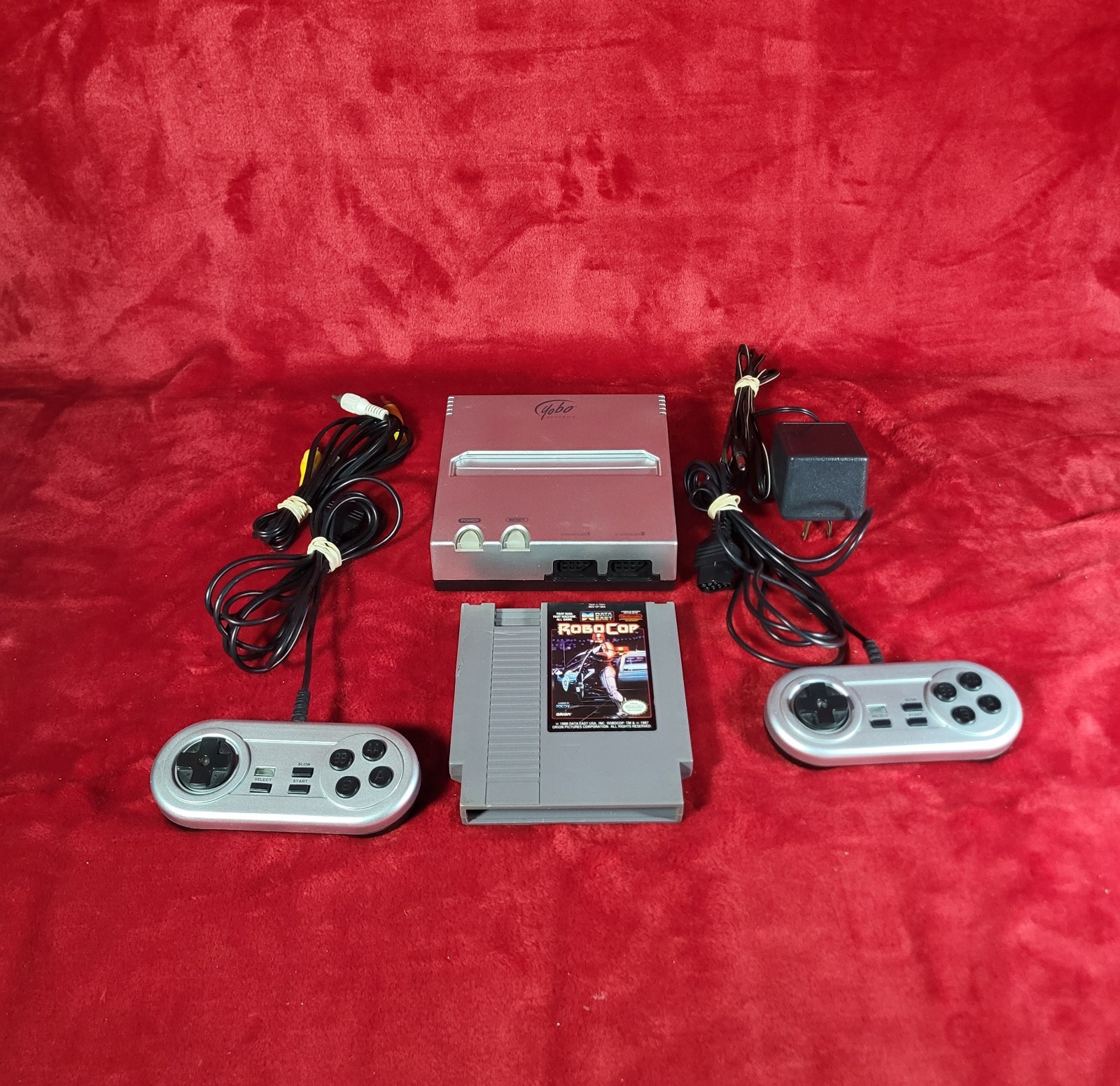 Yobo NES FC Game Console OT-8008 Gray 2 Controllers (2005) w/Robocop NES- Tested