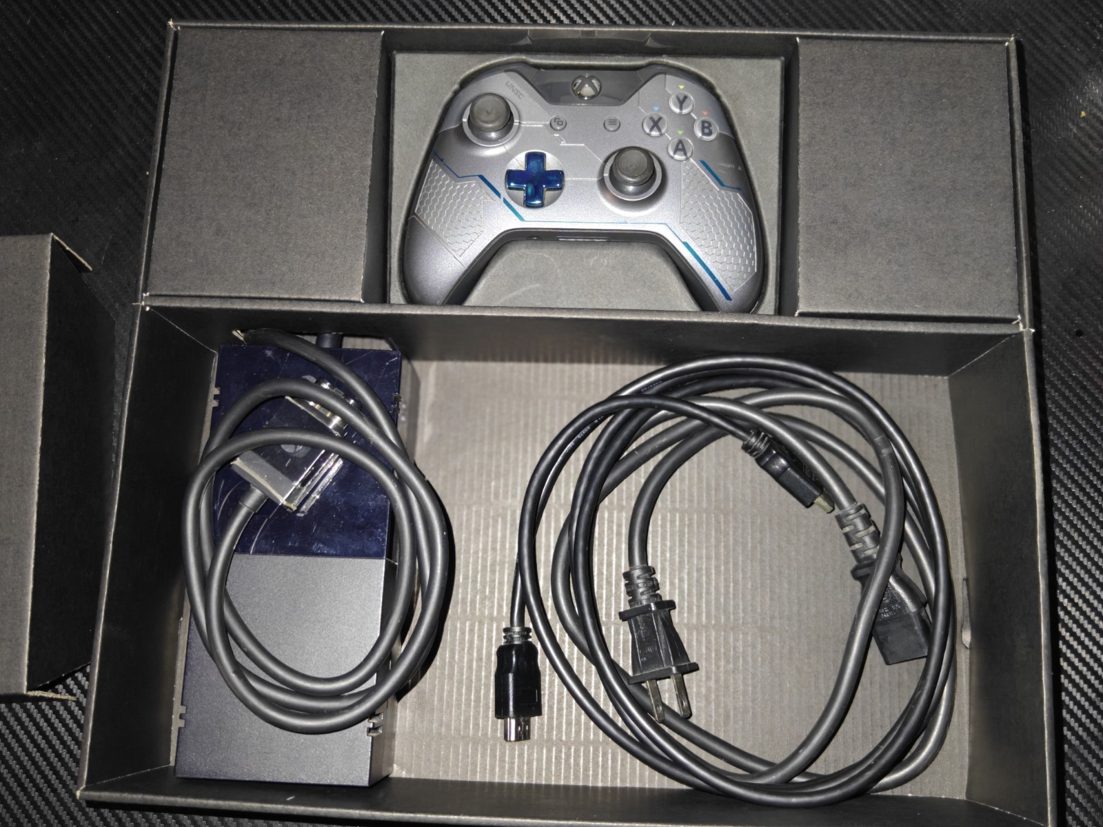 Halo 5 Special Edition Xbox One Console