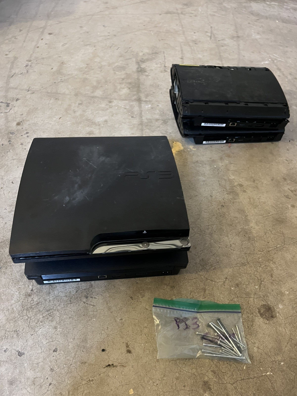 Lot of 4 Unknown Condition PlayStation 3 PS3 Consoles As-Is for Parts/Repair