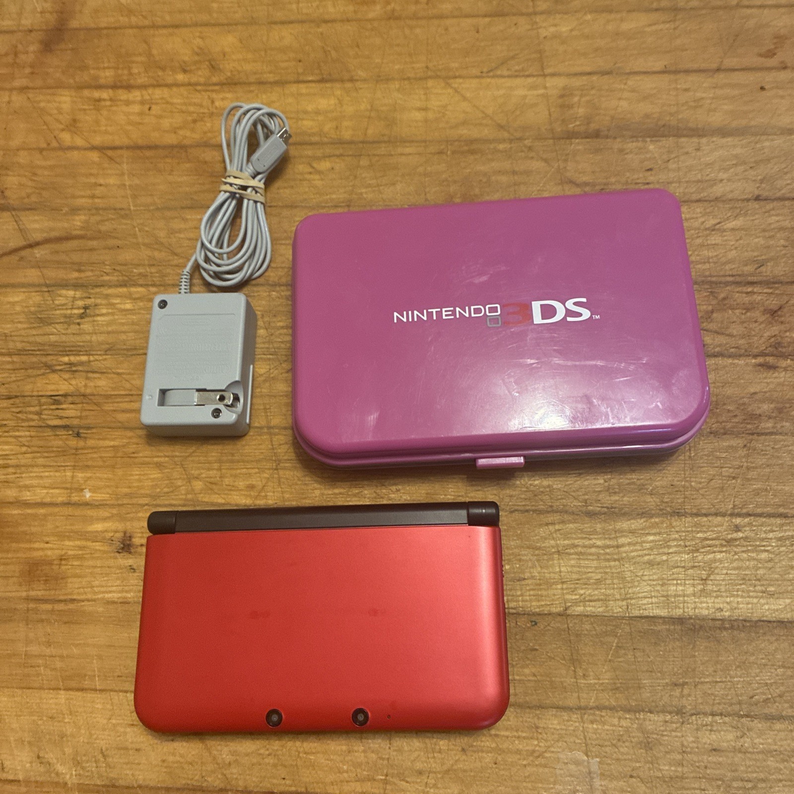 Nintendo 3DS XL Red/Black