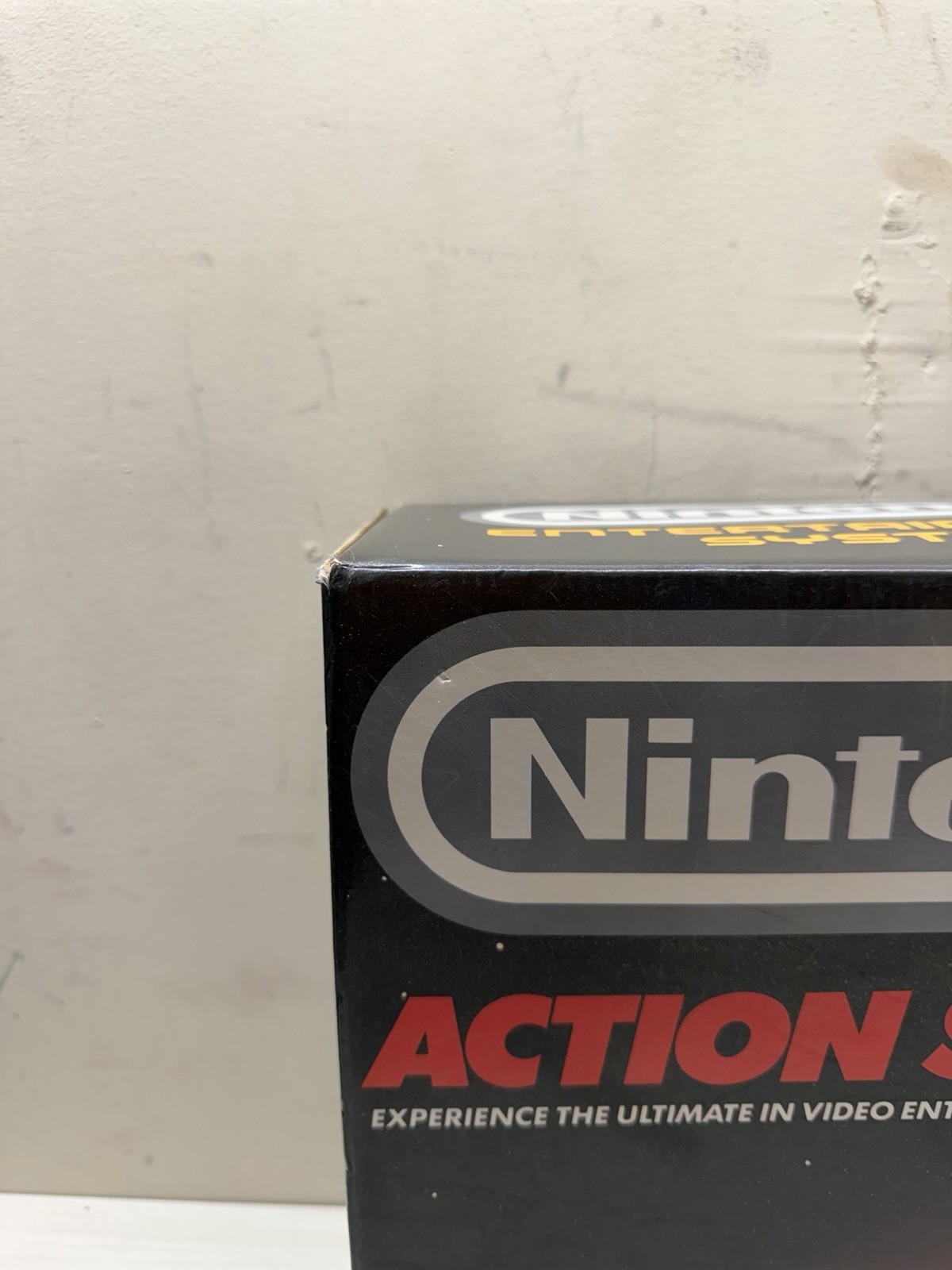 Nintendo NES Action Set Console With Box No Manuals